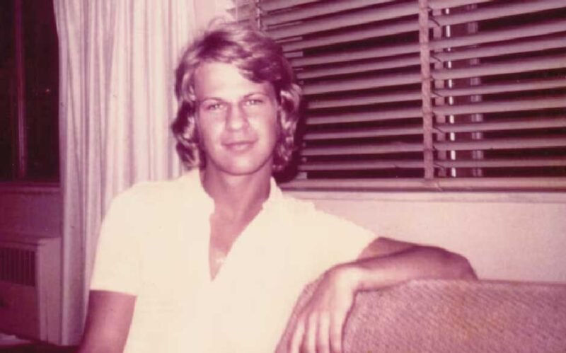Debunking the Myth: Which TLC Member Died of AIDS